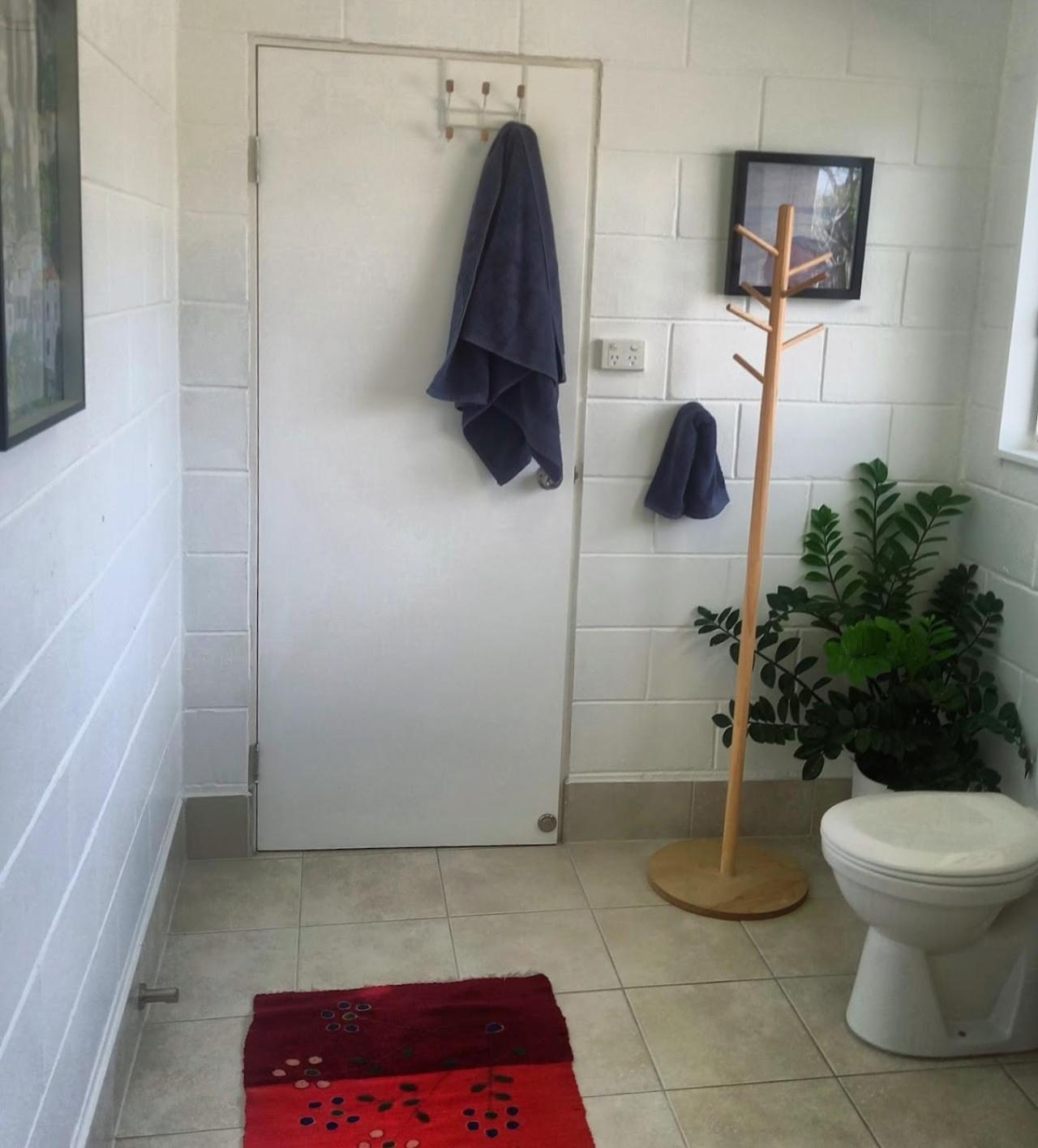 J & Ella'S Holiday House - 1 Bedroom, 1 Bathroom Home Cooktown Exteriör bild
