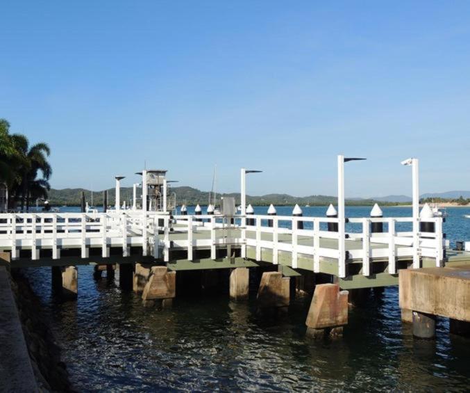 J & Ella'S Holiday House - 1 Bedroom, 1 Bathroom Home Cooktown Exteriör bild